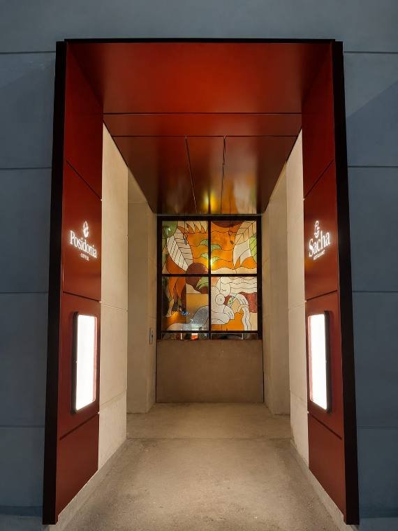 Habillage d'entrée · Hôtel Posidonia
