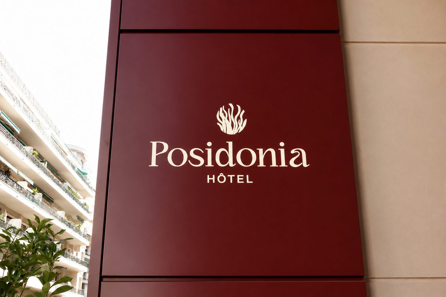 Plaque signalétique de l'Hôtel Posidonia