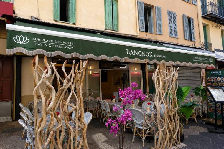 Store et lambrequin · Bangkok