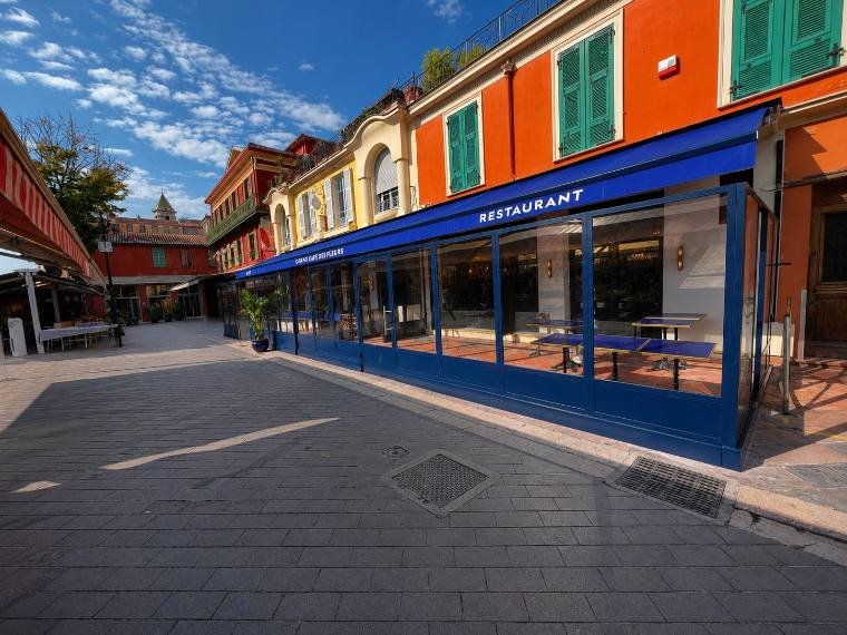 Fermeture de terrasse · Café des Fleurs