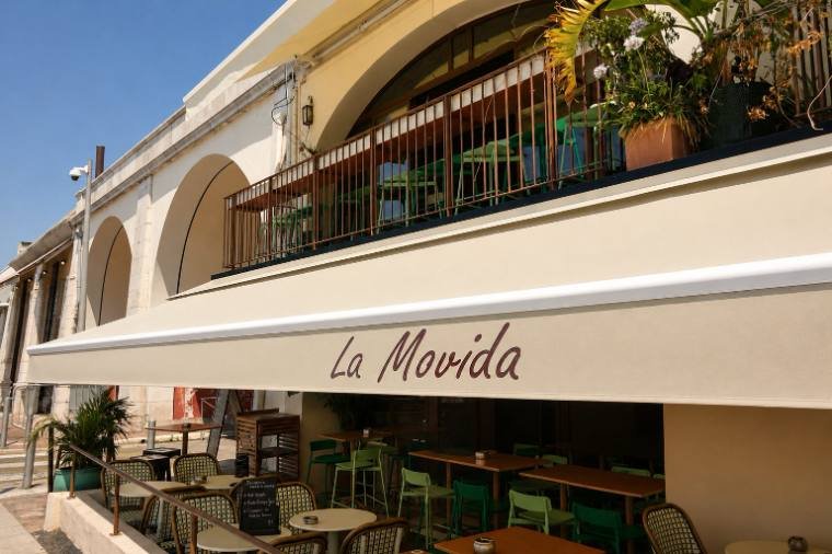 Store banne sur-mesure — La Movida