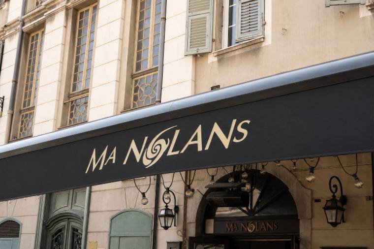 Store banne · Manolans