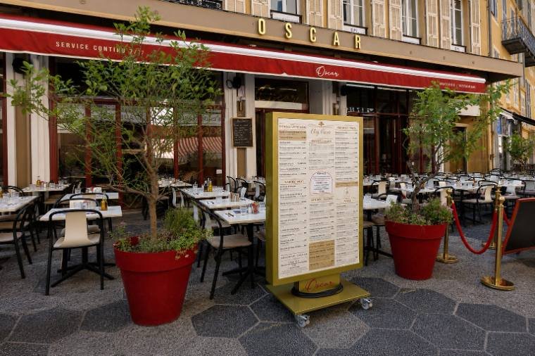 Store banne et porte-menu assorti — Oscar