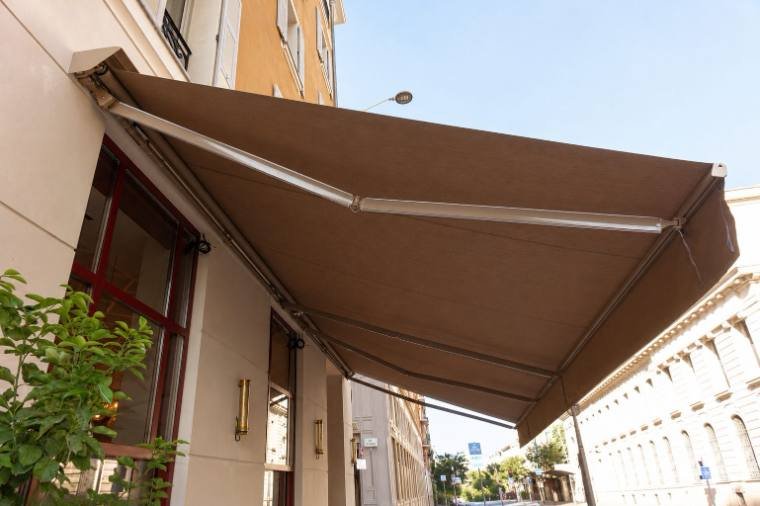 Store banne · Hôtel Posidonia